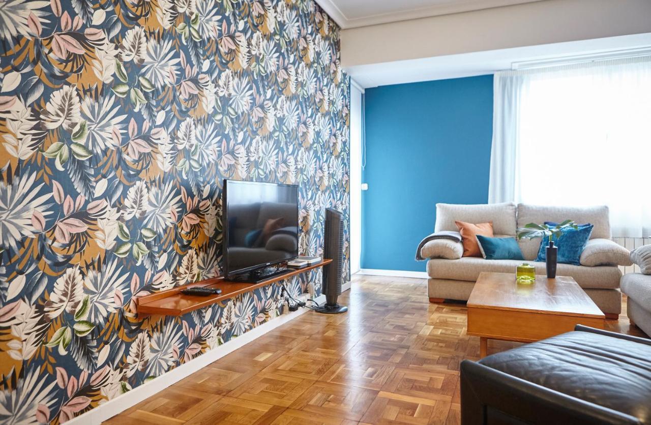 Salaberria Apartment With Private Garage Сан Себастиан Екстериор снимка