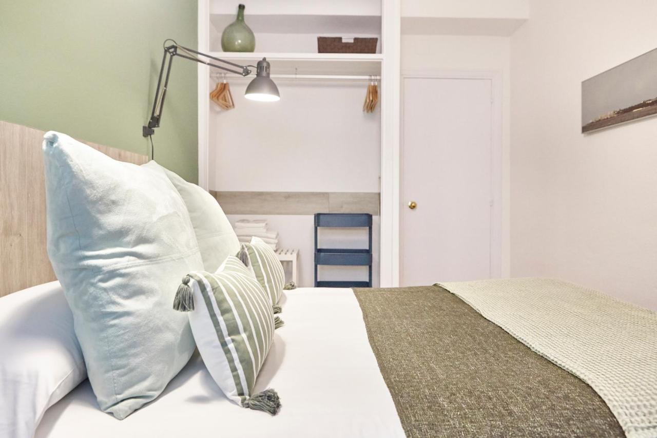 Salaberria Apartment With Private Garage Сан Себастиан Екстериор снимка